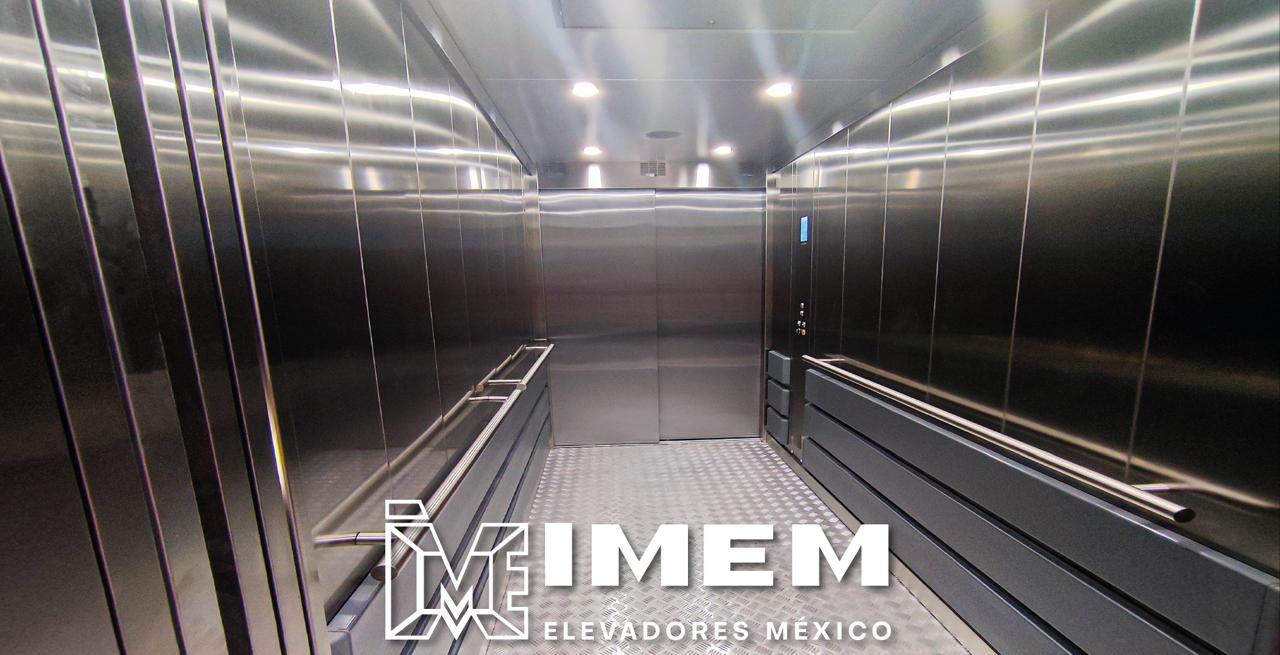  ENTREGA DE ELEVADORES DE CARGA EN LAS INSTALACIONES DEL AEROPUERTO INTERNACIONAL DE LA CIUDAD DE MÉXICO.
					